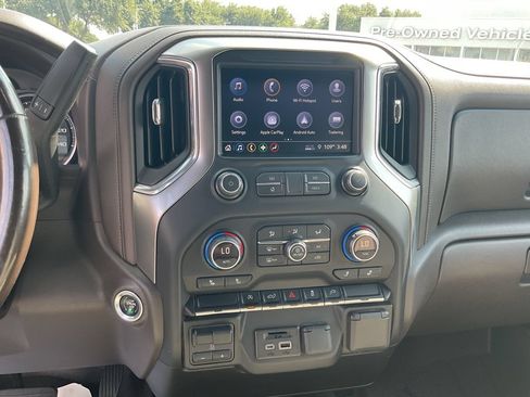 Used 2019 Chevrolet Silverado 1500 LT w/ Texas Edition RWD image 24