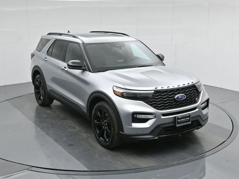 Used 2023 Ford Explorer ST w/ Equipment Group 401A image 42