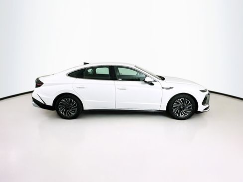 Used 2025 Hyundai Sonata SEL image 10