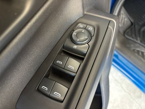 Used 2023 Chevrolet Silverado 1500 Custom RWD image 11
