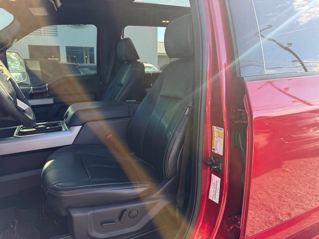 Used 2022 Ford F250 Lariat w/ Tremor Off-Road Package AWD/4WD image 12