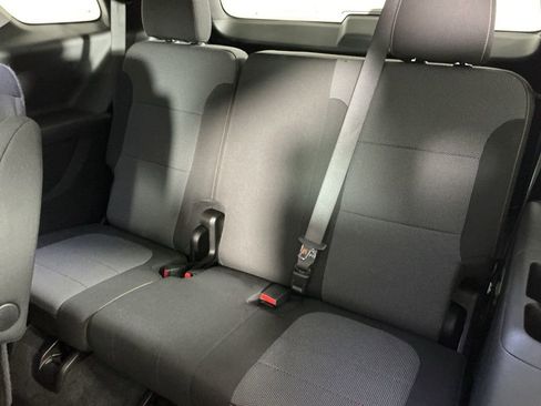 Used 2020 Chevrolet Traverse LT image 14