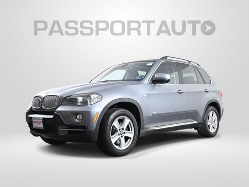 Used 2009 BMW X5 xDrive48i AWD/4WD image 1