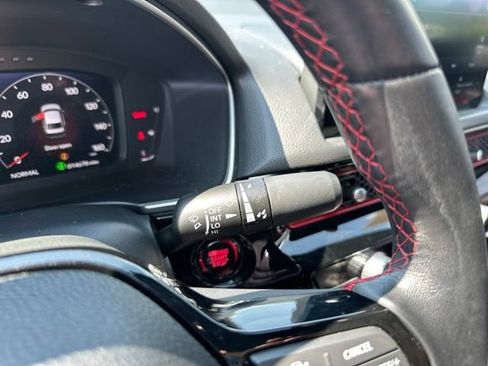 Used 2025 Honda Civic Si image 25