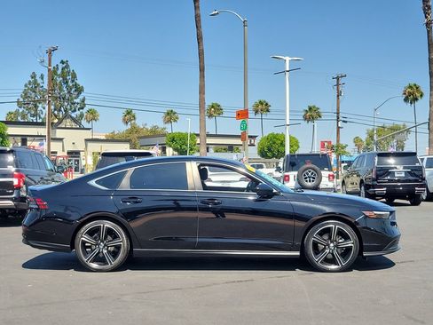 Used 2024 Honda Accord Sport image 30