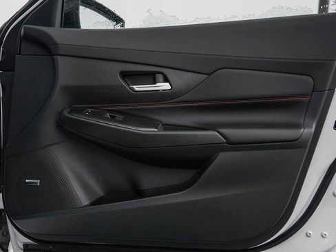 New 2026 Nissan Sentra SR w/ SR Premium Package image 8