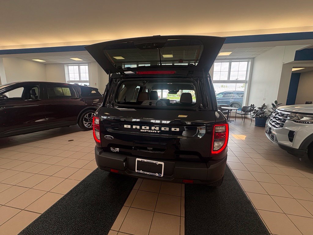 Used 2023 Ford Bronco Sport Outer Banks AWD/4WD image 15