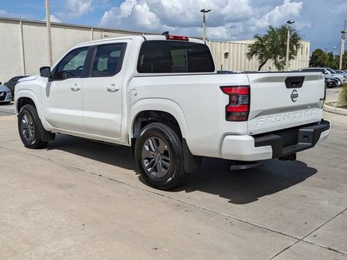 New 2026 Nissan Frontier SV w/ All-Weather Content Package AWD/4WD image 8