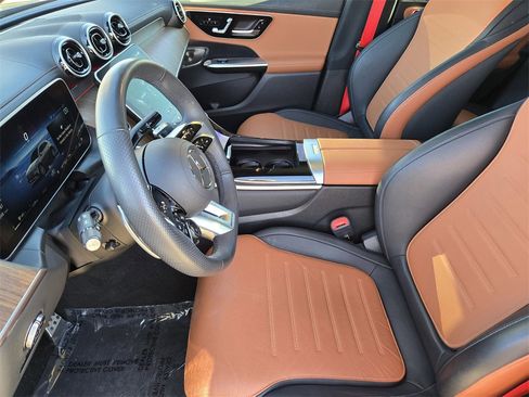 Used 2024 Mercedes-Benz GLC 43 AMG 4MATIC image 14