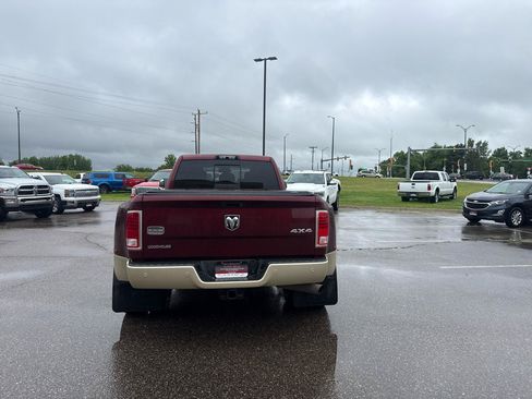Used 2017 RAM 3500 Laramie Longhorn AWD/4WD image 4