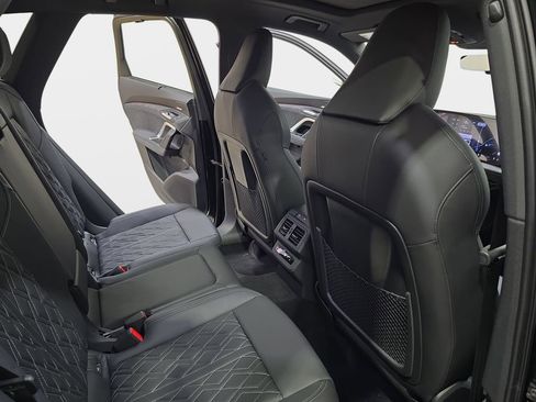 New 2026 Audi SQ5 Prestige AWD/4WD image 11