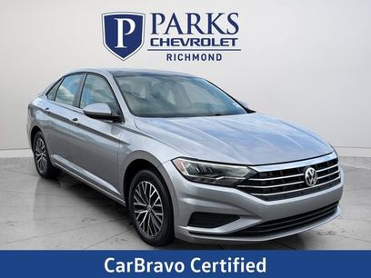 Used 2021 Volkswagen Jetta SE w/ SE Cold Weather Package