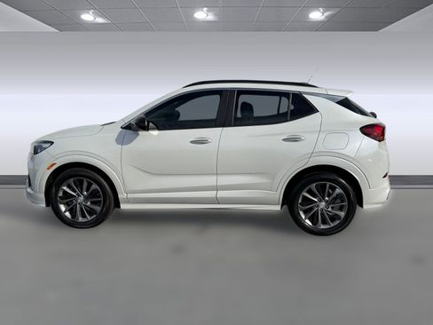 Used 2020 Buick Encore GX Select w/ Sport Touring Package image 2