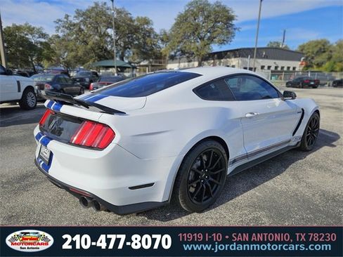 Used 2017 Ford Mustang Shelby GT350 image 5