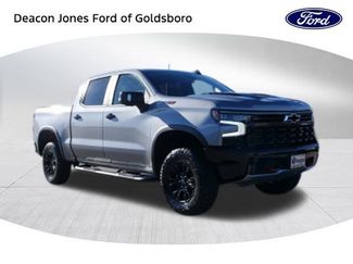 Used 2023 Chevrolet Silverado 1500 ZR2 video 1