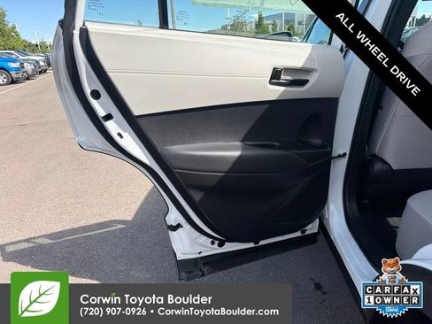 Used 2025 Toyota Corolla Cross L AWD/4WD image 18