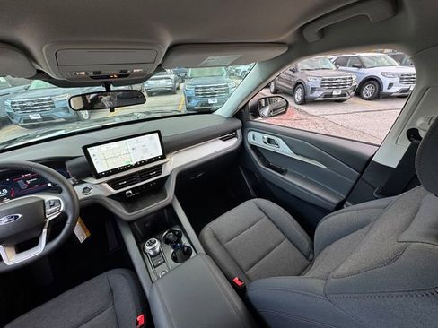 New 2026 Ford Explorer Active image 20