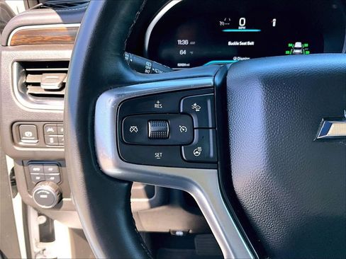 Used 2024 Chevrolet Tahoe Premier AWD/4WD image 24
