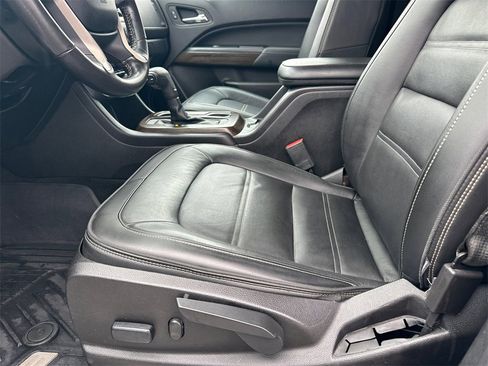 Used 2019 GMC Canyon Denali image 10