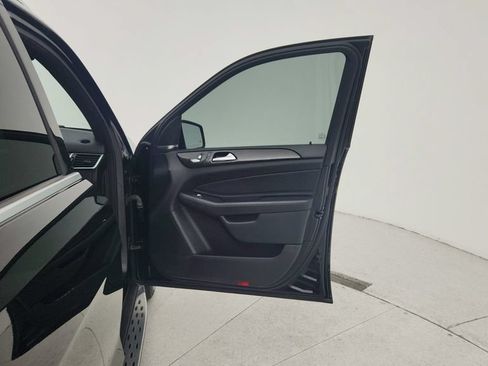 Used 2017 Mercedes-Benz GLE 350 image 25