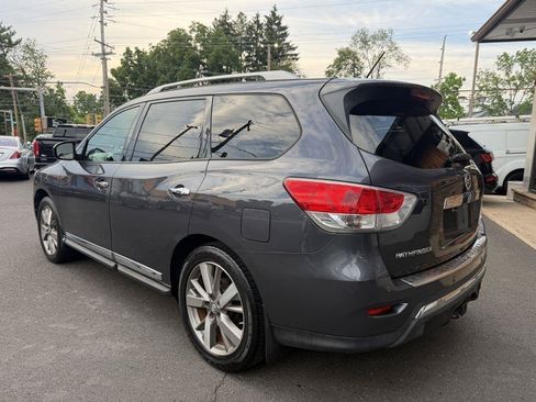 Used 2014 Nissan Pathfinder Platinum AWD/4WD image 3