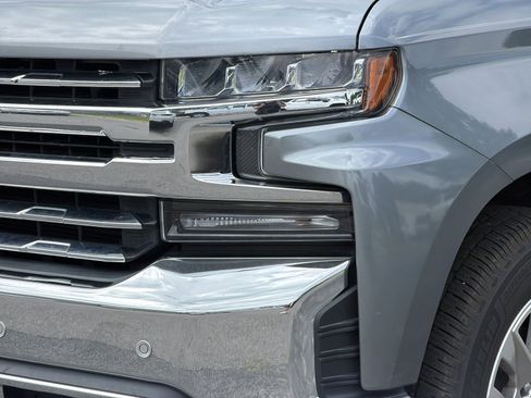 Used 2019 Chevrolet Silverado 1500 LTZ w/ LTZ Premium Package RWD image 8