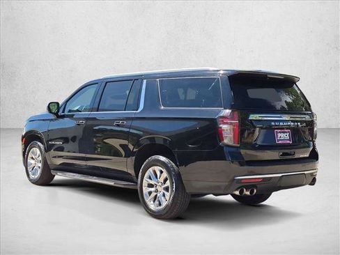 Used 2023 Chevrolet Suburban Premier AWD/4WD image 8