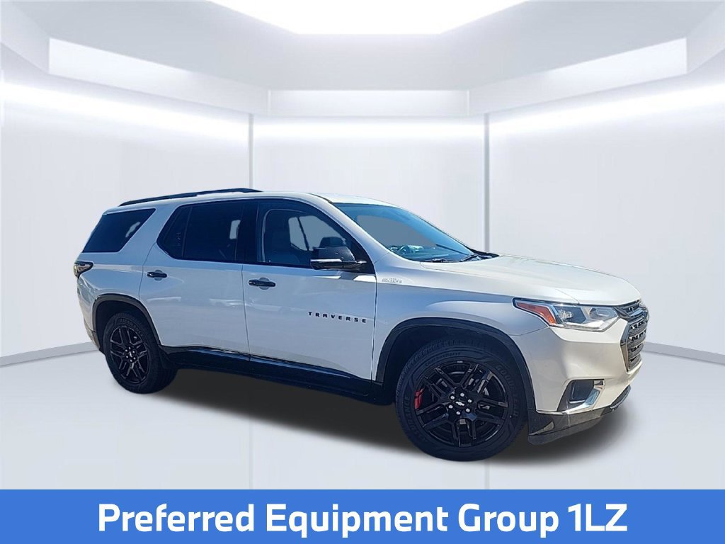 Used 2019 Chevrolet Traverse Premier w/ Redline Edition AWD/4WD image 9