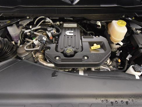 New 2026 RAM 5500 Tradesman AWD/4WD image 6