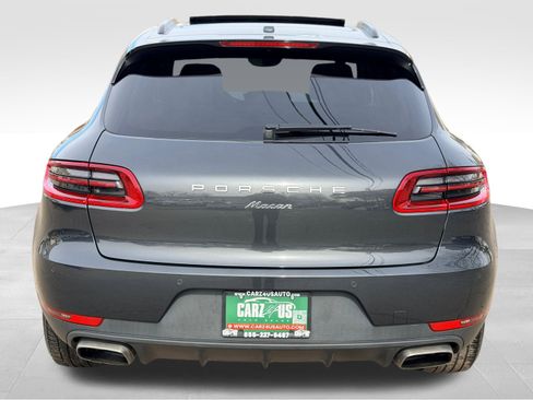 Used 2017 Porsche Macan image 8