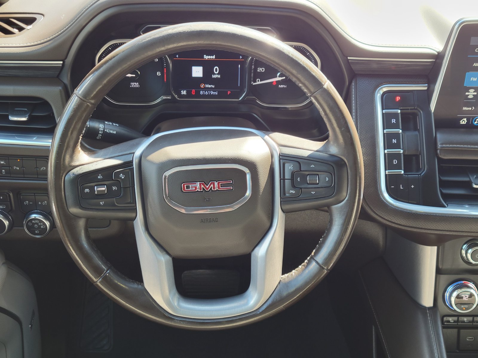 Used 2021 GMC Yukon XL SLT w/ Rear Media and Nav Package AWD/4WD image 28