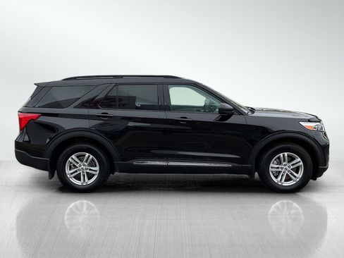 Used 2024 Ford Explorer XLT w/ Class IV Trailer Tow Package AWD/4WD image 6