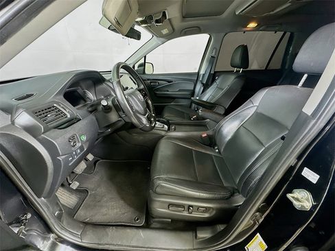 Used 2020 Honda Pilot Elite image 15