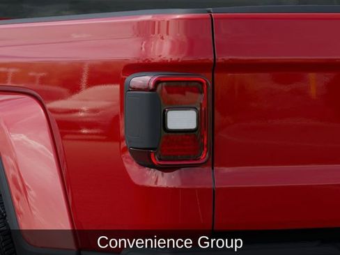 New 2025 Jeep Gladiator Sport AWD/4WD image 11