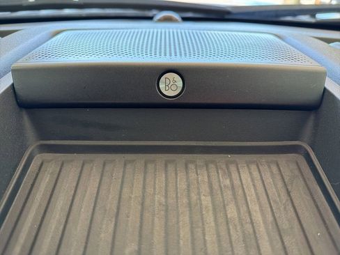 Used 2018 Ford F150 Platinum w/ Equipment Group 701A Luxury image 40