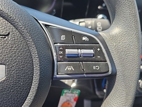 Used 2024 Kia Seltos LX AWD/4WD image 18