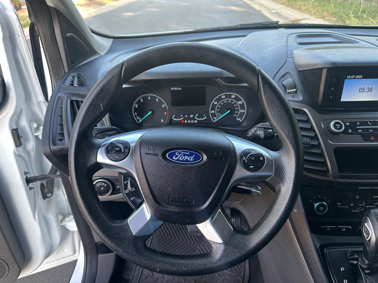 Used 2022 Ford Transit Connect XL FWD image 14