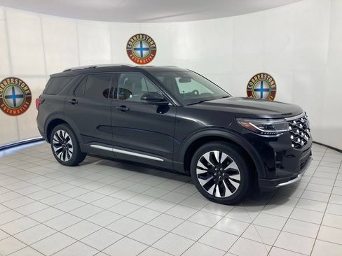 Used 2025 Ford Explorer Platinum w/ LUX Leather Package AWD/4WD image 21