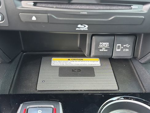 Used 2022 Honda Pilot Black Edition image 9