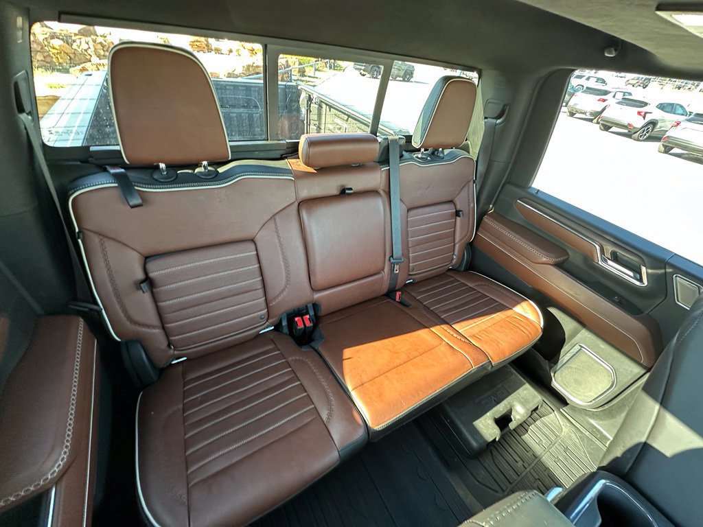 Used 2024 GMC Sierra 2500 Denali Ultimate AWD/4WD image 35