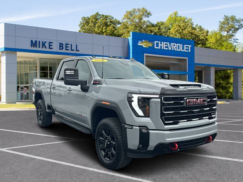 Used 2025 GMC Sierra 2500 AT4 w/ AT4 Premium Plus Package image 1