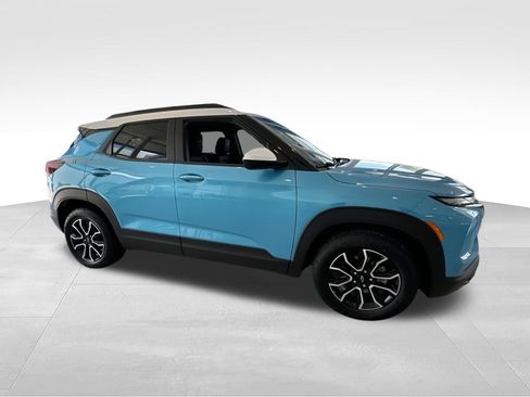 New 2026 Chevrolet TrailBlazer ACTIV w/ Convenience Package FWD image 2