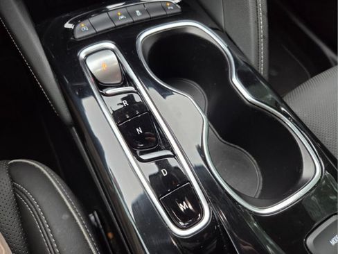 Used 2023 Buick Envision Essence FWD image 22
