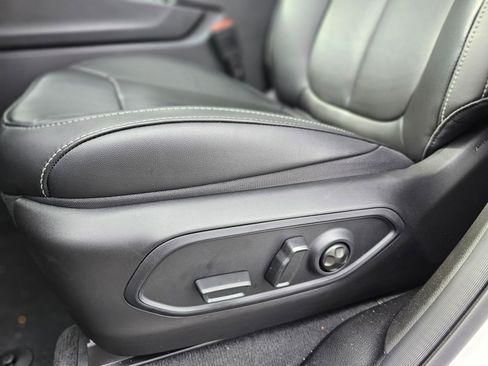 New 2026 Jeep Grand Cherokee Limited image 21