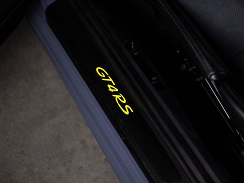 Used 2023 Porsche 718 Cayman GT4 RS RWD image 11