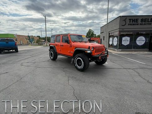 Used 2018 Jeep Wrangler Unlimited Sport AWD/4WD image 1