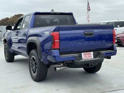 New 2025 Toyota Tacoma TRD Off-Road image 12