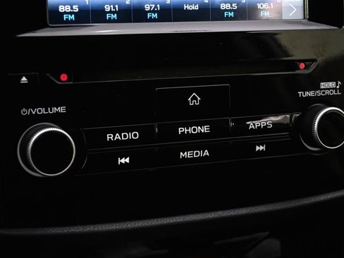 Used 2019 Subaru Forester Premium AWD/4WD image 26