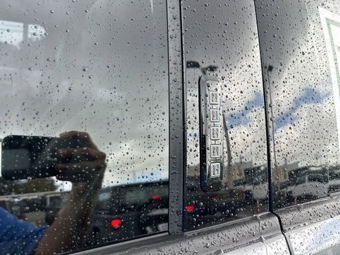 Used 2024 Ford F150 Raptor image 23