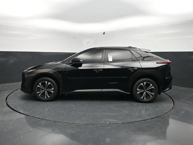 Used 2024 Toyota bZ4X AWD w/ Weather Package image 5